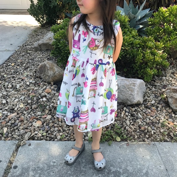 Spring/Summer Dress 4T - Picture 6 of 7